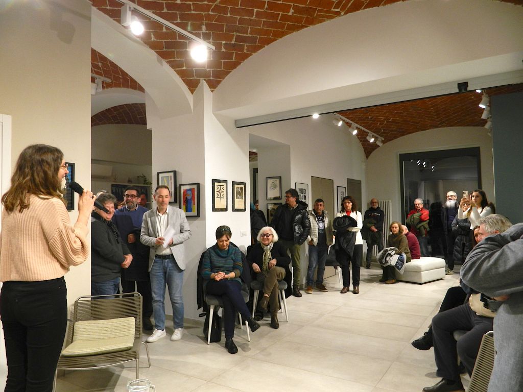 Marini inaugura personale 'pop'